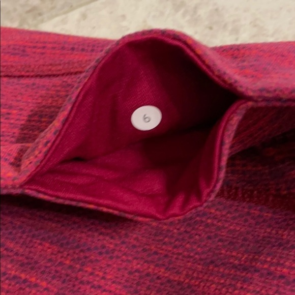 Lululemon Wunder Under Red Luon Crop Pants Size 6 - Picture 8 of 8